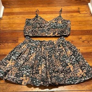 American Eagle Outfitters Floral Crop Top and Skirt Set - Black and Cream medium